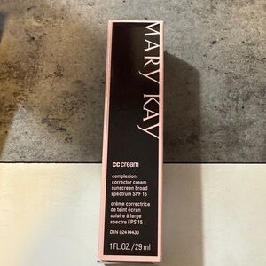 Mary Kay Complexion Corrector Cream SPF 15 NIB. Exp 2/2027